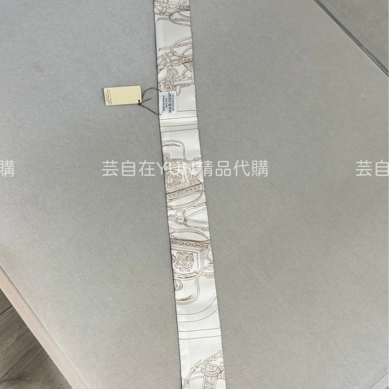 全新 愛馬仕 Hermes 2025年最美的 Twilly絲巾 華麗的繮轡花卉版-4
