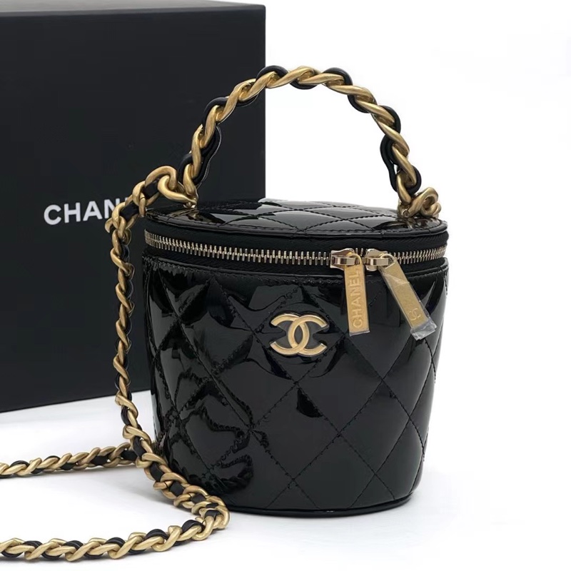 閒置未使用 CHANEL香奈兒 22A S印 菱格紋鏈條 皮穿鏈 小牛漆皮 水桶包發財桶手提包 常規 女款 黑色-0