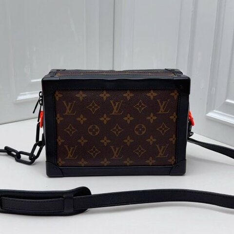 路易威登/Louis Vuitton  Soft Trunk 中號軟盒子包