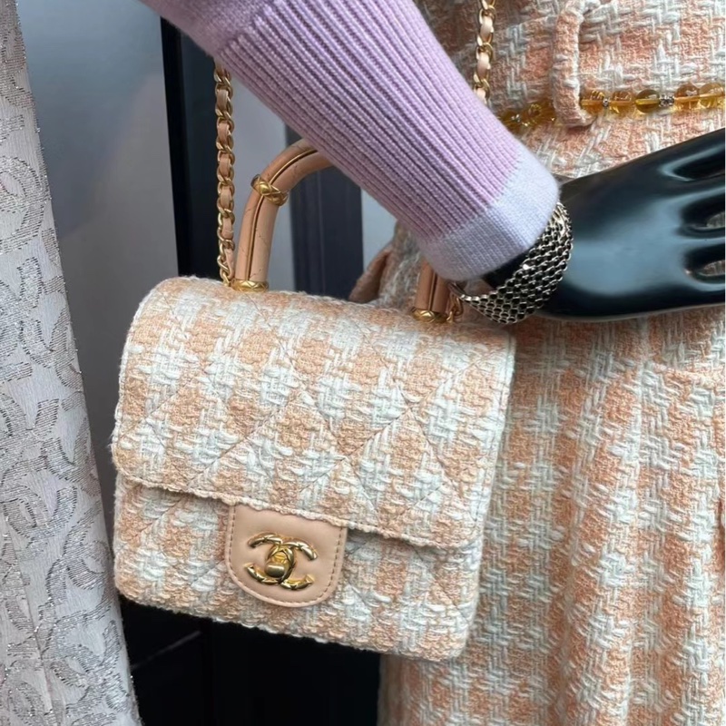 閒置未使用CHANEL 香奈兒 23S粉橘毛呢手柄鏈條包 芯片款 S印尺寸15*15.5*7.5-2