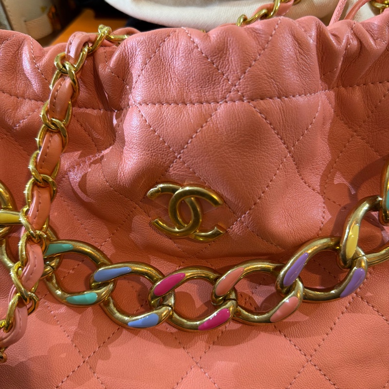 Chanel 珊瑚橘彩鏈包送labubu-1