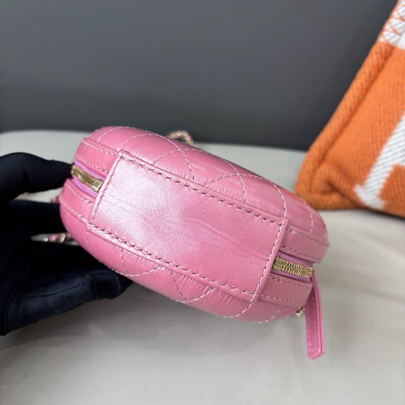 近新品 香奈兒/Chanel  粉色全皮圓餅鏈條斜背包-8
