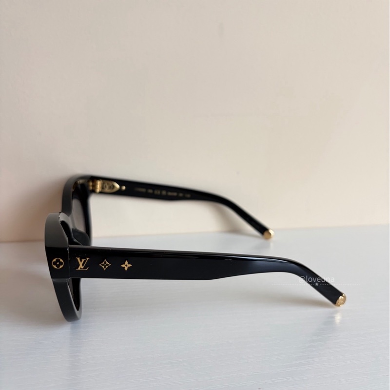 ❣️【NS級-全新閒置品】 LV黑貓眼墨鏡#Z1908E-3