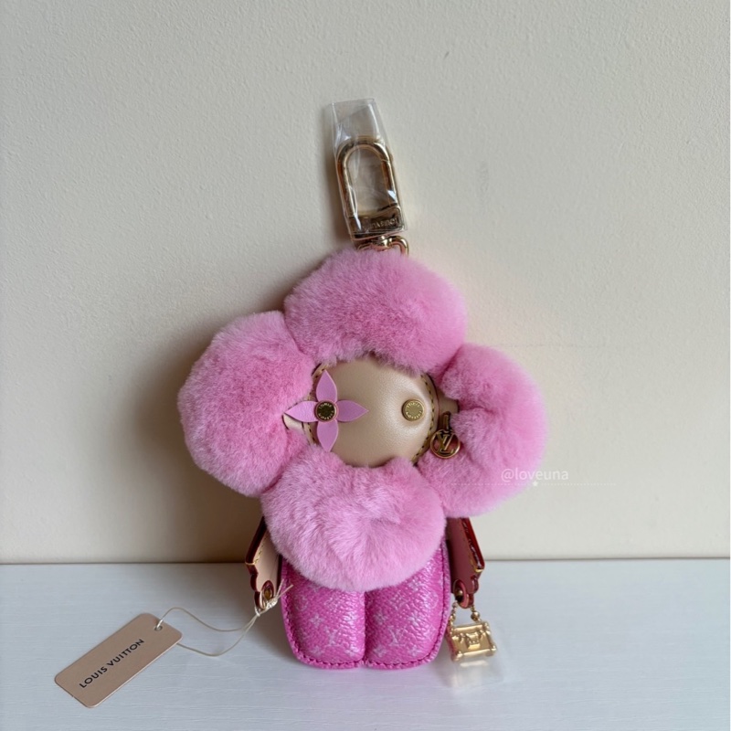 ❣️【NS級-全新閒置品】 LV粉紅淑女Vivienne掛飾-1
