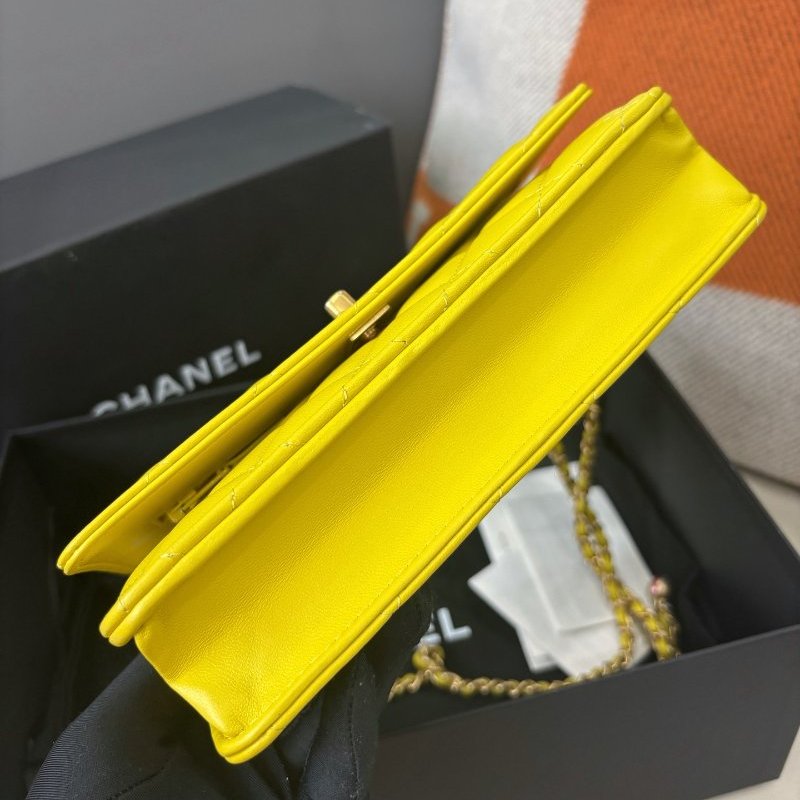 閒置新 香奈兒/Chanel 黃色金球woc鏈條包 芯片款-7
