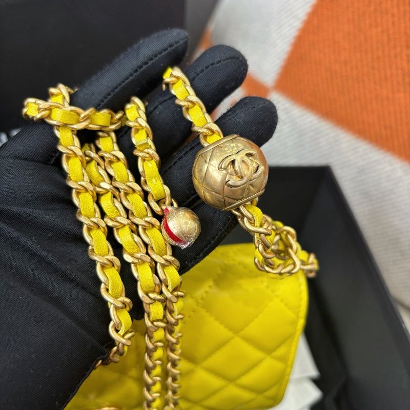 閒置新 香奈兒/Chanel 黃色金球woc鏈條包 芯片款-9