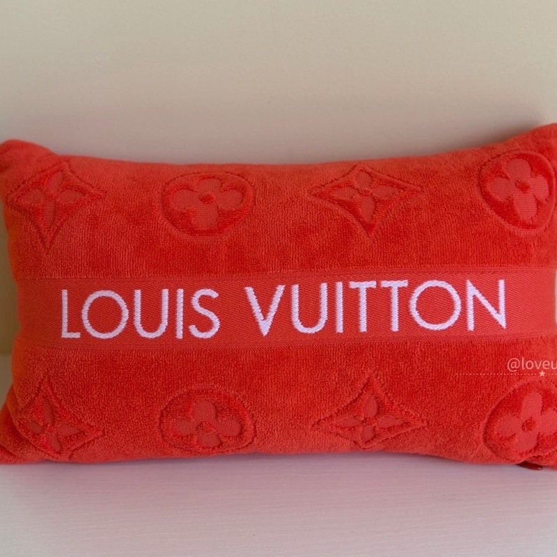 ❣️【NS級-全新閒置品】 LV橘紅長抱枕-2