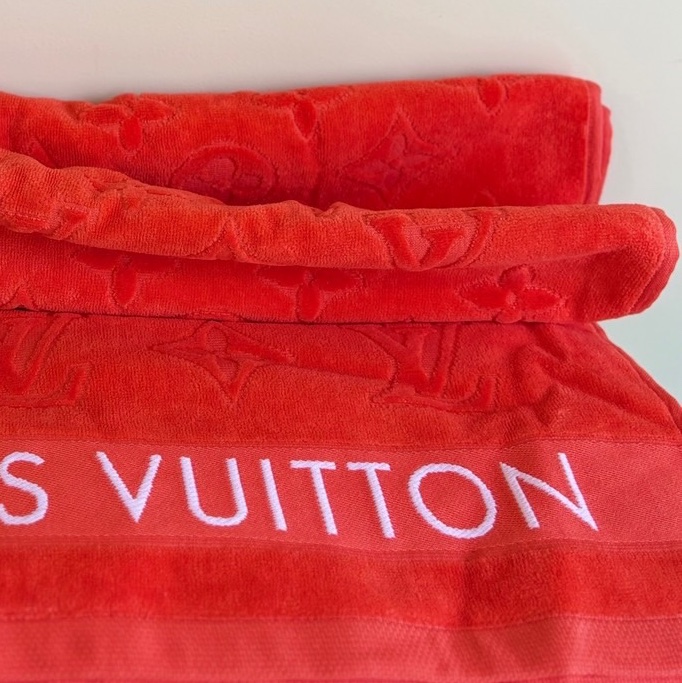 ❣️【NS級-全新閒置品】 LV橘紅沙灘巾150x95cm-3