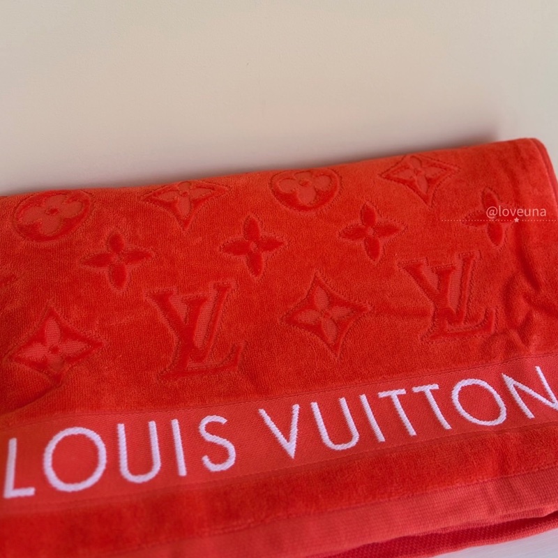 ❣️【NS級-全新閒置品】 LV橘紅沙灘巾150x95cm-4
