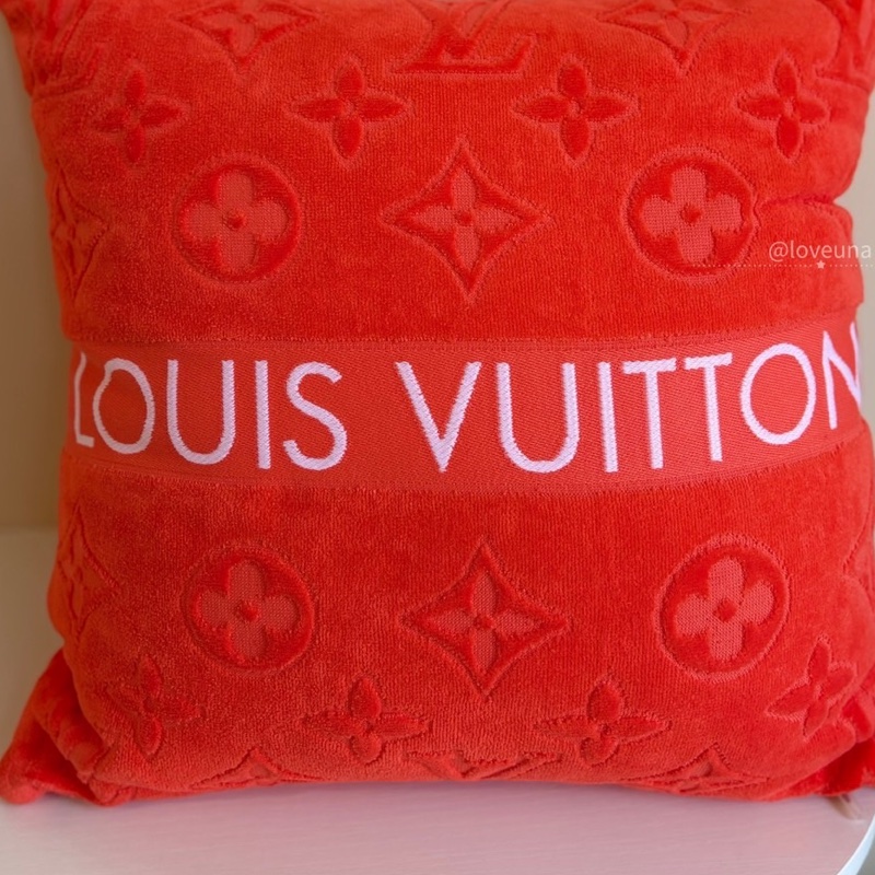 ❣️【NS級-全新閒置品】 LV橘紅正方抱枕-3