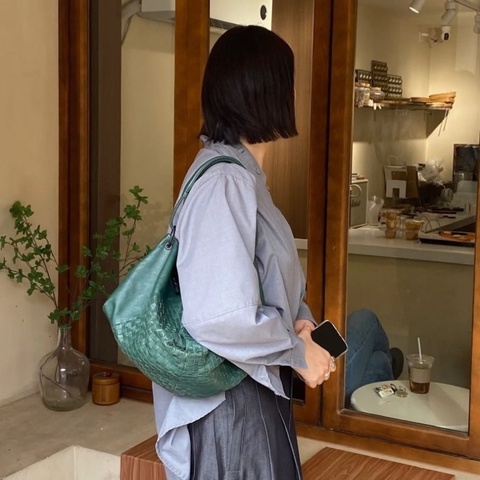 BV 綠色經典編織吊床肩背餃子包 42*17*32.5 9新 配件塵袋