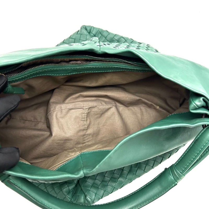 BV 綠色經典編織吊床肩背餃子包 42*17*32.5 9新 配件塵袋-4
