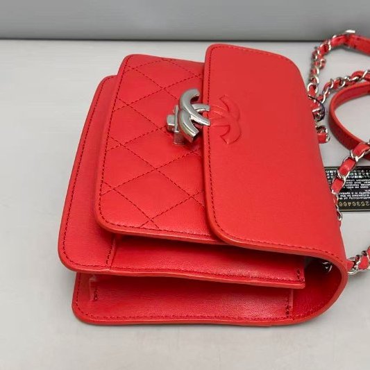香奈兒/Chanel 紅色牛皮古巴繫列肩背包-3