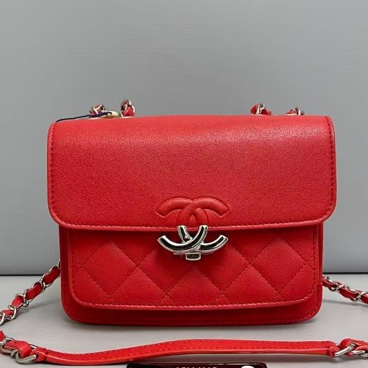 香奈兒/Chanel 紅色牛皮古巴繫列肩背包-6