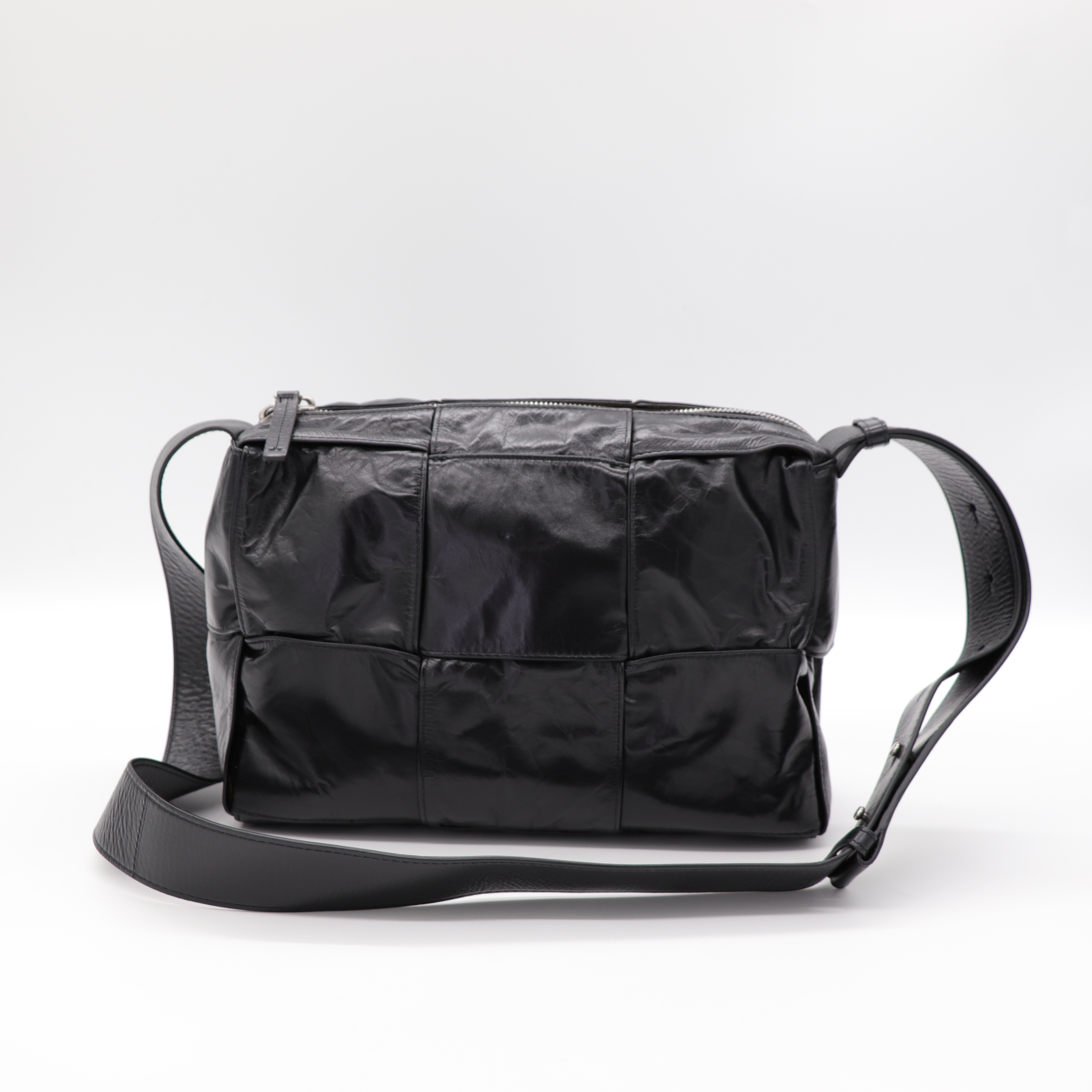 BV 黑大格肩背包-1