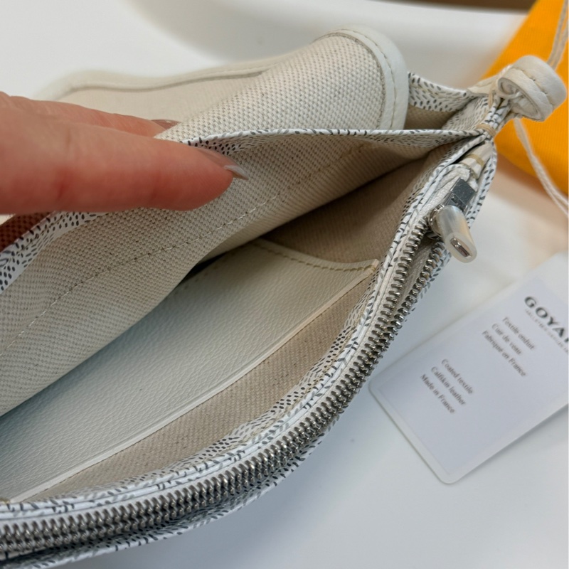 Goyard 白色全新 Plumet WOC 肩背/信封包-3