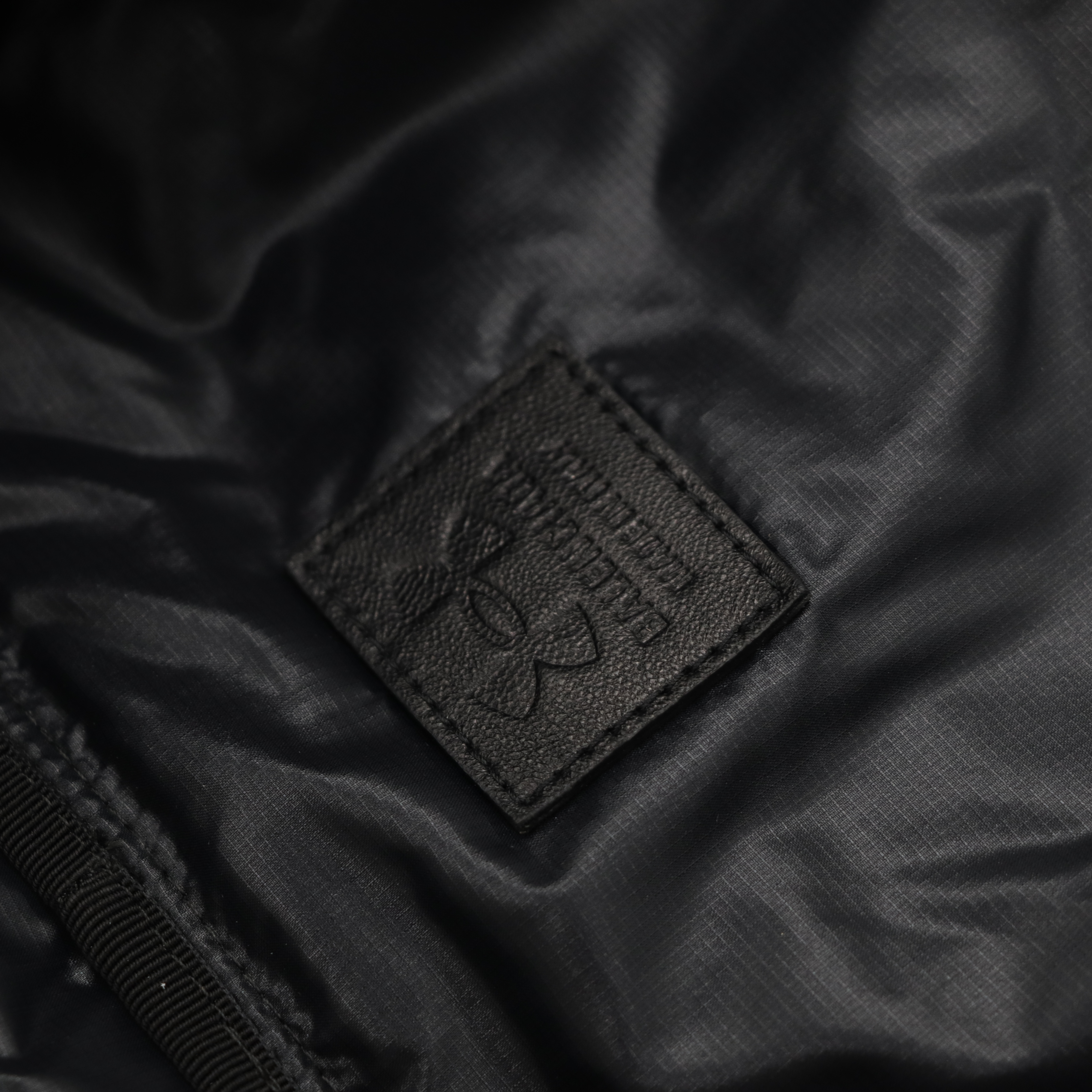 "巴黎世家X UNDER ARMOUR 後背包"-12