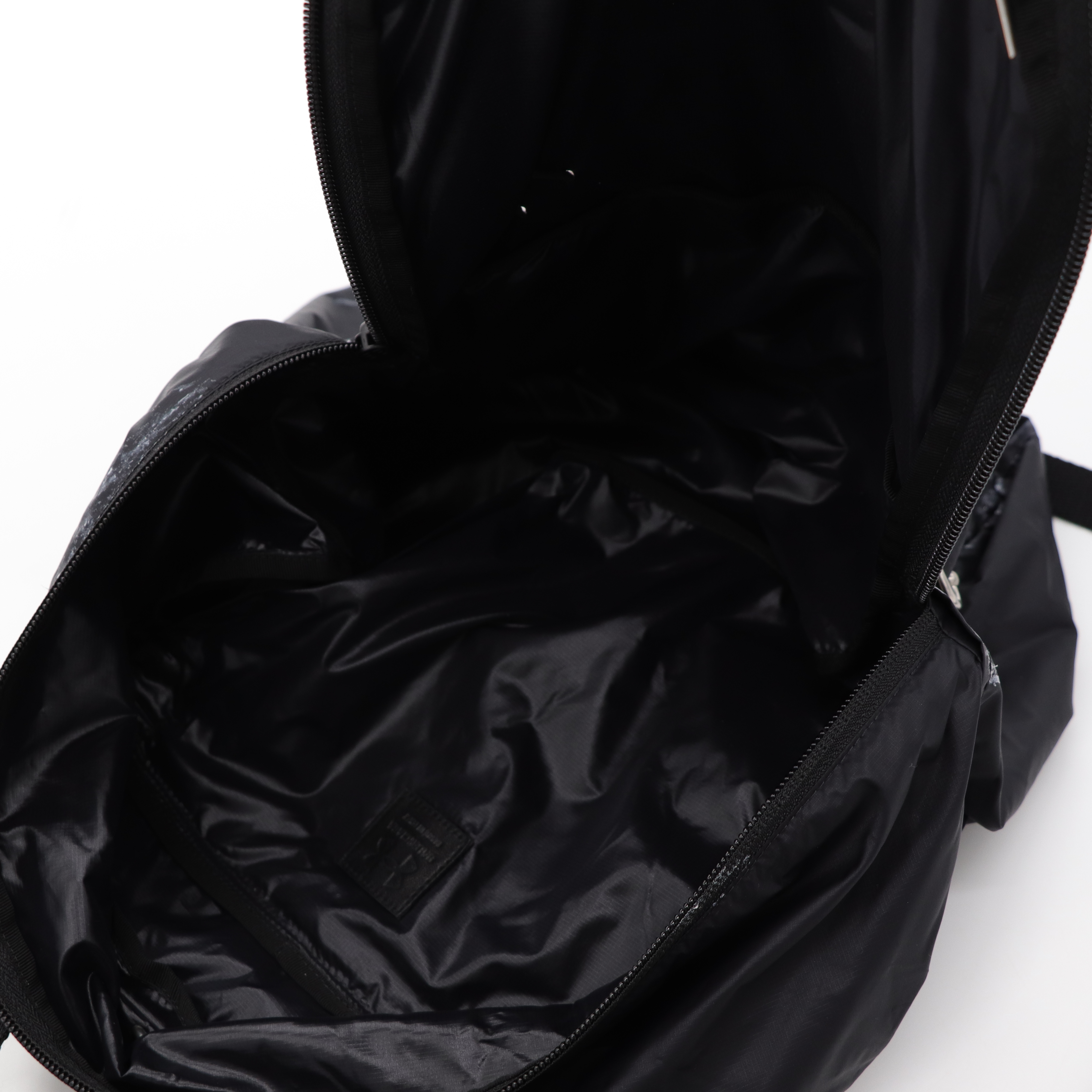 "巴黎世家X UNDER ARMOUR 後背包"-13