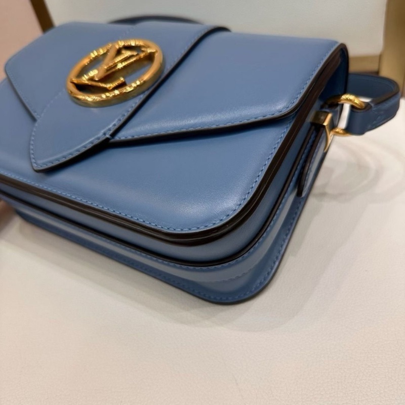 LV Pont9 藍色全皮郵差包23*16  9新 配件塵袋-8