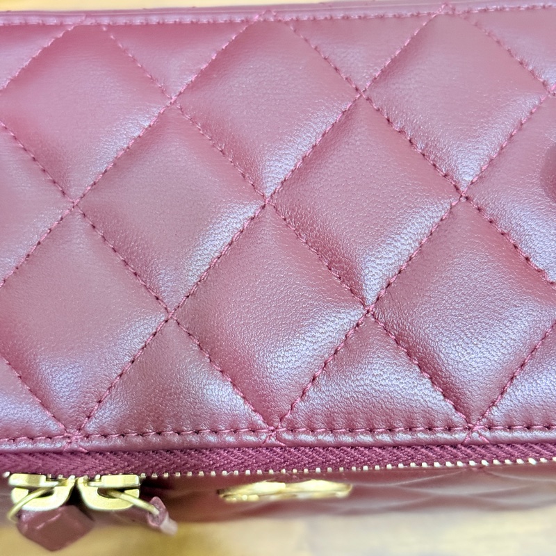 低於專櫃半價🫶🏻未使用95新✨香奈兒 山茶花調節扣 晶片款 長盒子 很美♥️-7