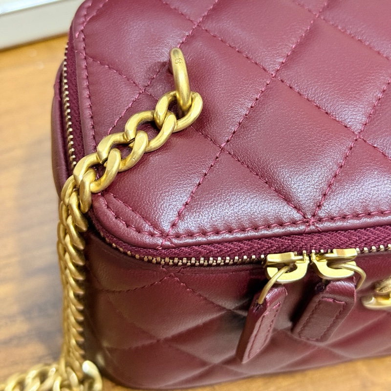 低於專櫃半價🫶🏻未使用95新✨香奈兒 山茶花調節扣 晶片款 長盒子 很美♥️-30