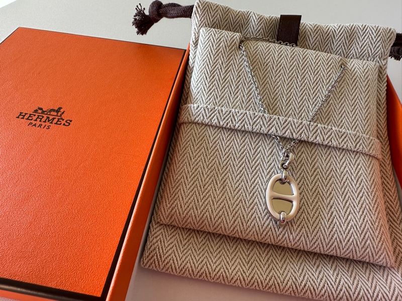 Hermes 豬鼻 珐瑯 項鍊 白 銀 Mini Maillon 豬鼻項鍊-2