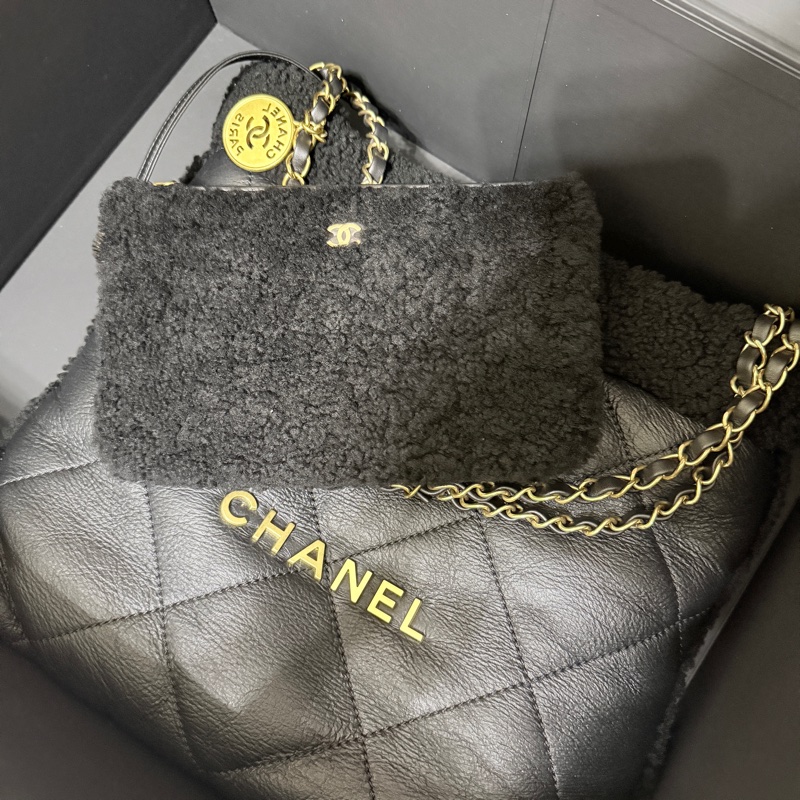 省下快十萬🫣香奈兒 黑色22包 小號 買不到的黑色泰迪熊羔羊絨 毛毛包-6