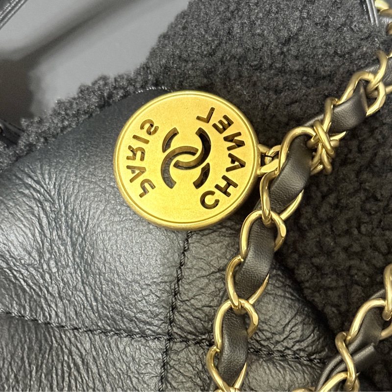 省下快十萬🫣香奈兒 黑色22包 小號 買不到的黑色泰迪熊羔羊絨 毛毛包-26