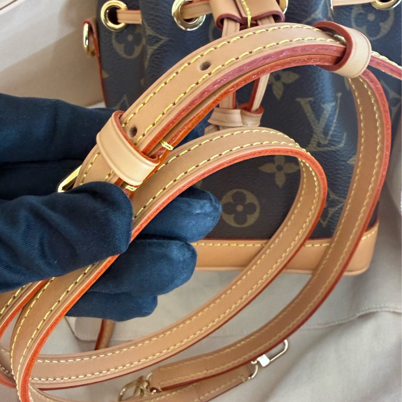 全新LV老花 NANO NOE mini束繩束口水桶包(可拆式手把/肩帶)M81266-2