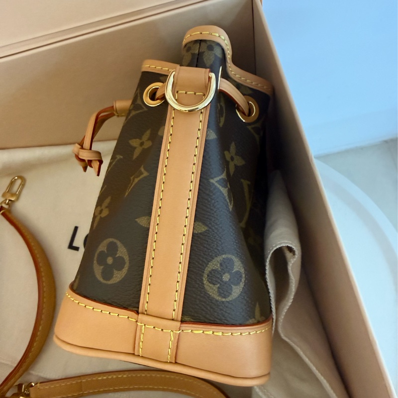 全新LV老花 NANO NOE mini束繩束口水桶包(可拆式手把/肩帶)M81266-4