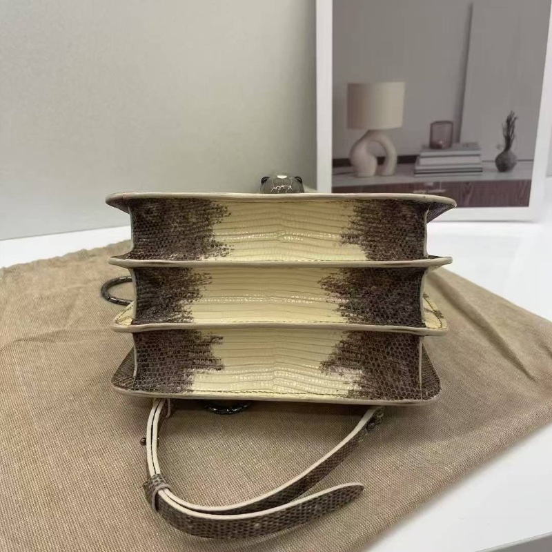 BVLGARI 漸變色 蜥蜴 Serpenti Forever 蛇頭包 喜馬拉雅 18*11*16 9新 配件塵袋-3