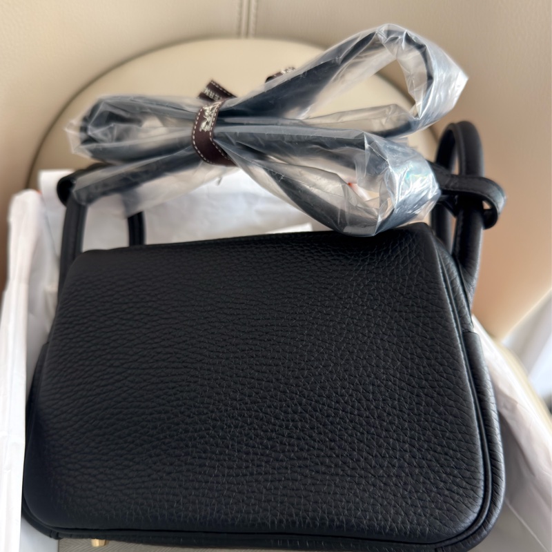 全新HERMES黑色金釦mini lindy 一代斜背包-2