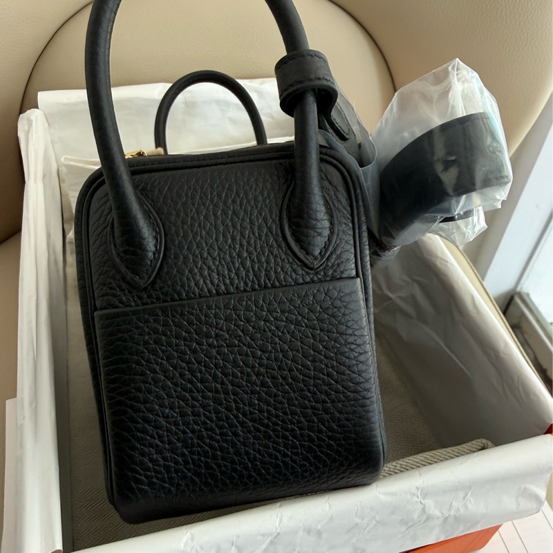 全新HERMES黑色金釦mini lindy 一代斜背包-4
