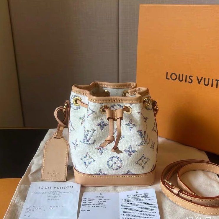 LV 限定款NOE Nano Nautical航海系列  抽繩小水桶 芯片款 帆布配皮 新配色夢幻紫刺繡logo 16*13*10cm  99新配件塵袋 肩帶 盒子 購證-2
