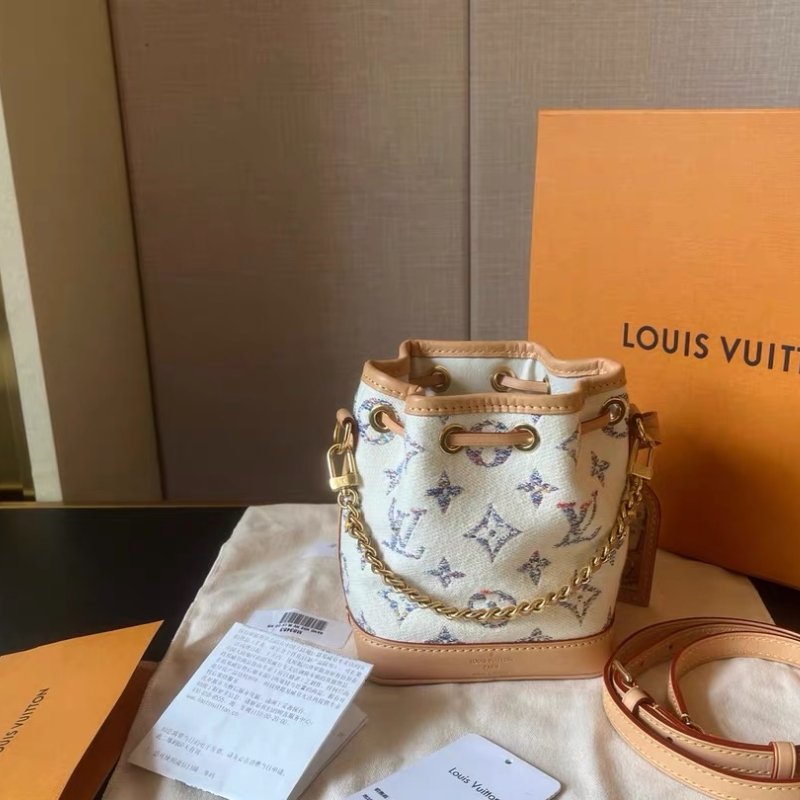 LV 限定款NOE Nano Nautical航海系列  抽繩小水桶 芯片款 帆布配皮 新配色夢幻紫刺繡logo 16*13*10cm  99新配件塵袋 肩帶 盒子 購證-7