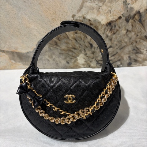 CHANEL 黑荔枝牛皮金鍊小彎月包