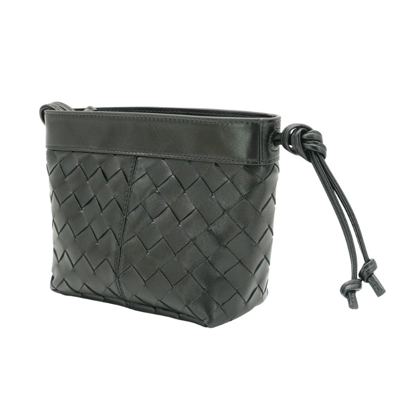 Bottega Veneta 編織小牛皮拉鍊單肩包(827397-黑)-2