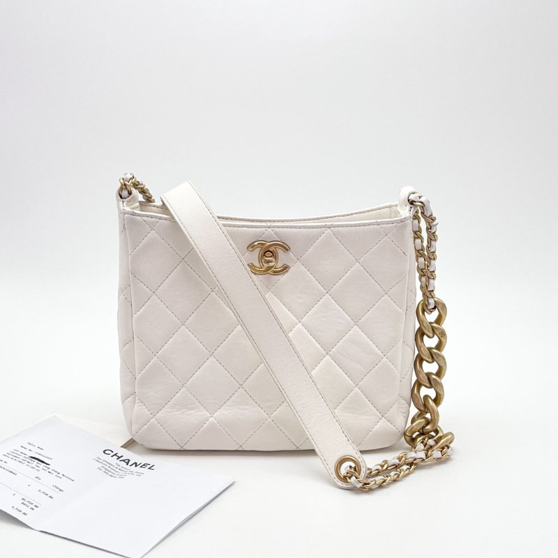 ️CHANEL 22p Hobo白色肩背嬉皮包 19*17*8 98新配件購證塵袋-1