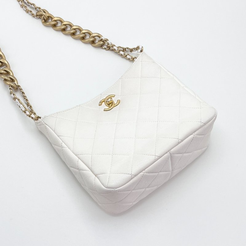 ️CHANEL 22p Hobo白色肩背嬉皮包 19*17*8 98新配件購證塵袋-3
