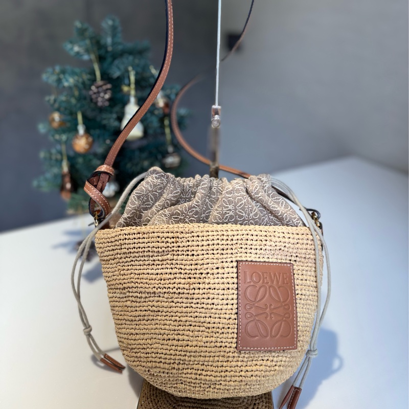 Loewe 草編水桶包 竹編包-4