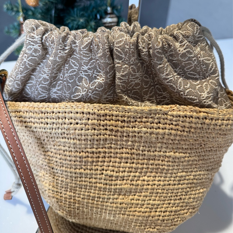 Loewe 草編水桶包 竹編包-15