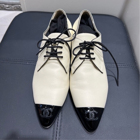 閒置未使用 香奈兒CHANEL 休閒尖角粗跟鞋子 38C碼