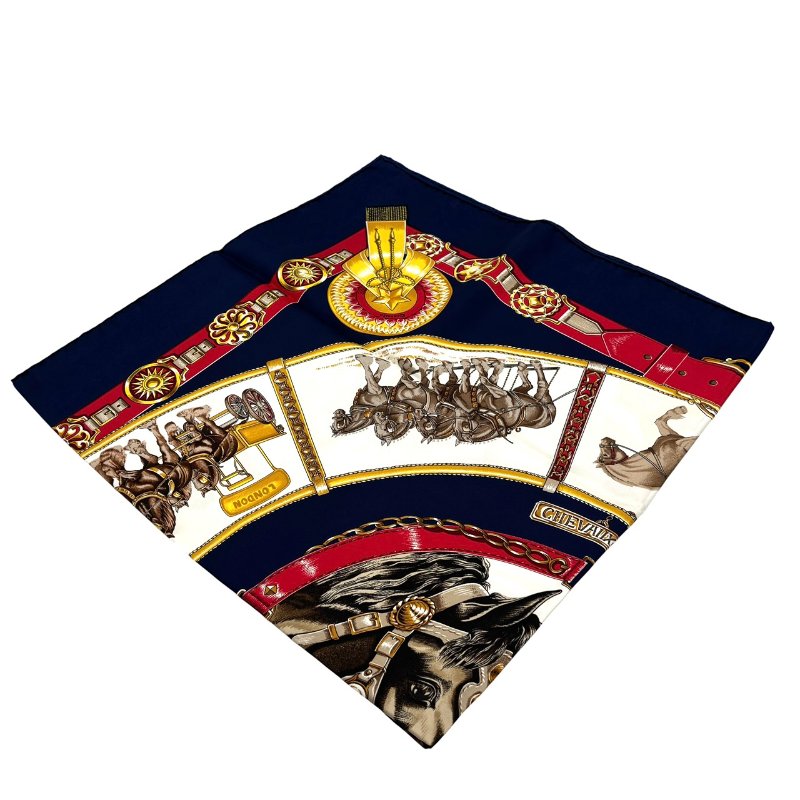 【美收精品】Hermes 真絲方巾 C-386【隔月月中將轉賣至日本 上架期限30天】-2