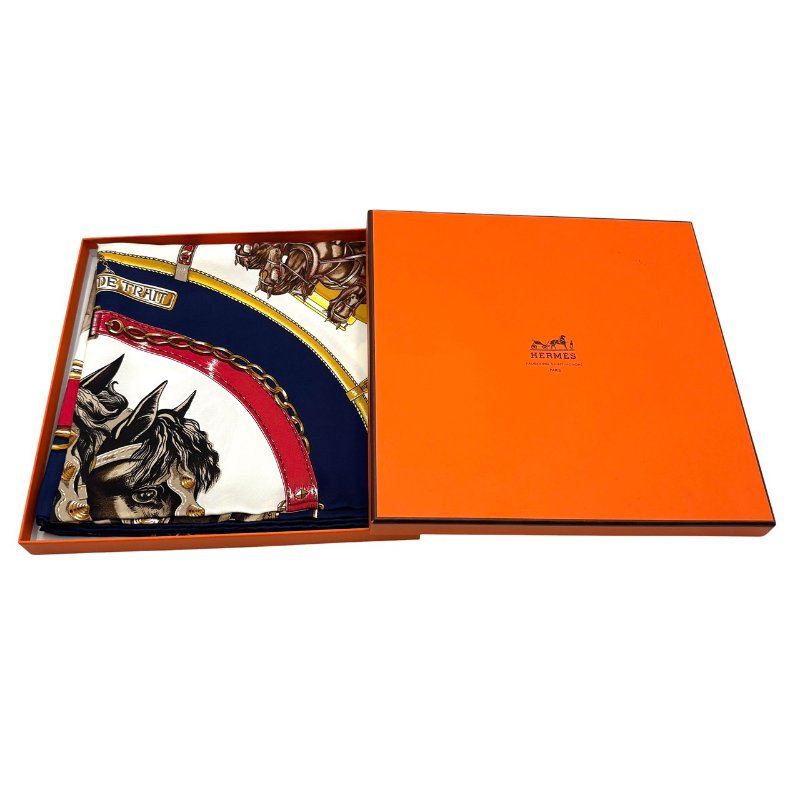 【美收精品】Hermes 真絲方巾 C-386【隔月月中將轉賣至日本 上架期限30天】-8