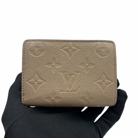 【美收精品】LOUIS VUITTON 奶茶色牛皮壓紋釦式短夾 C-408【隔月月中將轉賣至日本 上架期限30天】