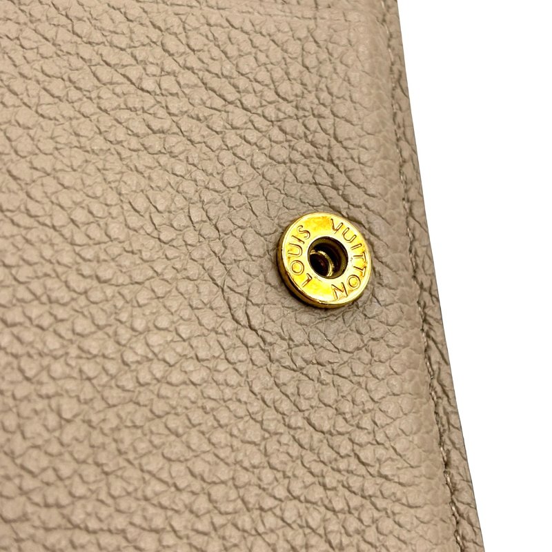 【美收精品】LOUIS VUITTON 奶茶色牛皮壓紋釦式短夾 C-408【隔月月中將轉賣至日本 上架期限30天】-11
