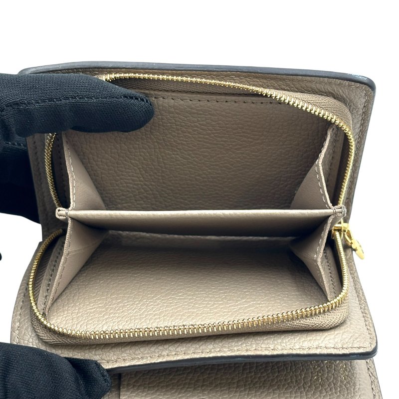 【美收精品】LOUIS VUITTON 奶茶色牛皮壓紋釦式短夾 C-408【隔月月中將轉賣至日本 上架期限30天】-13