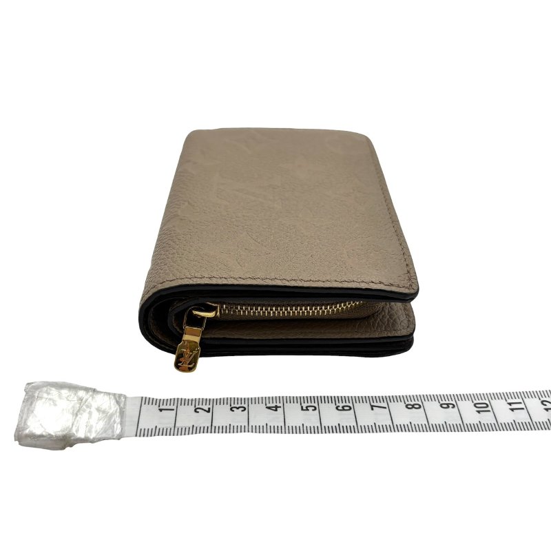 【美收精品】LOUIS VUITTON 奶茶色牛皮壓紋釦式短夾 C-408【隔月月中將轉賣至日本 上架期限30天】-16