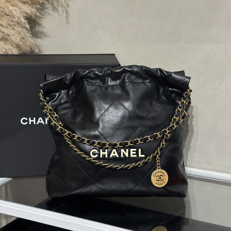 CHANEL 22 Bag - 小號白字黑金-0