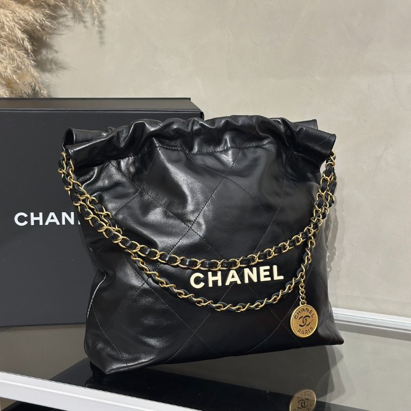 CHANEL 22 Bag - 小號白字黑金-9